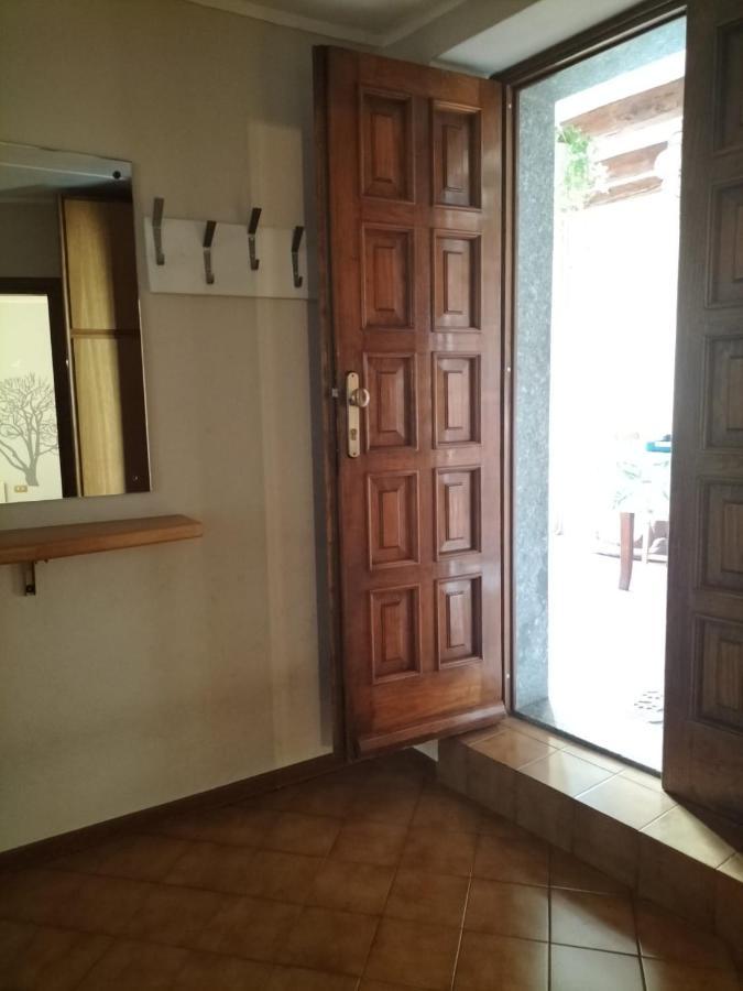 شقة Casa Rina نيسّو المظهر الخارجي الصورة